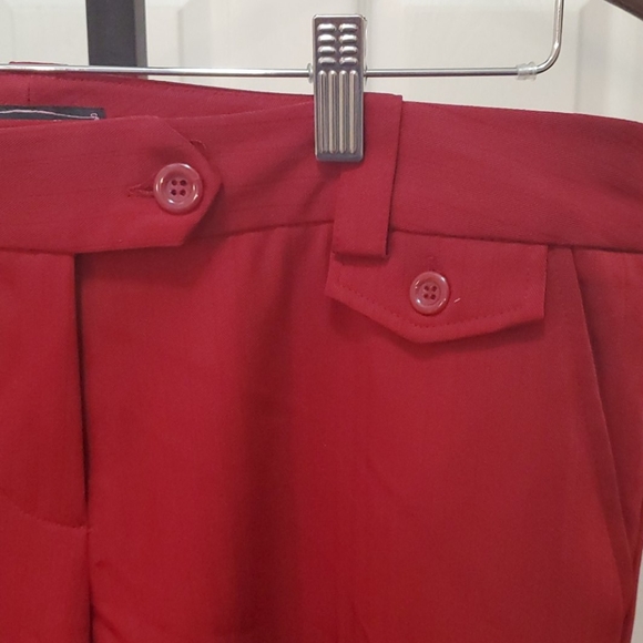Red pants - Picture 2 of 5